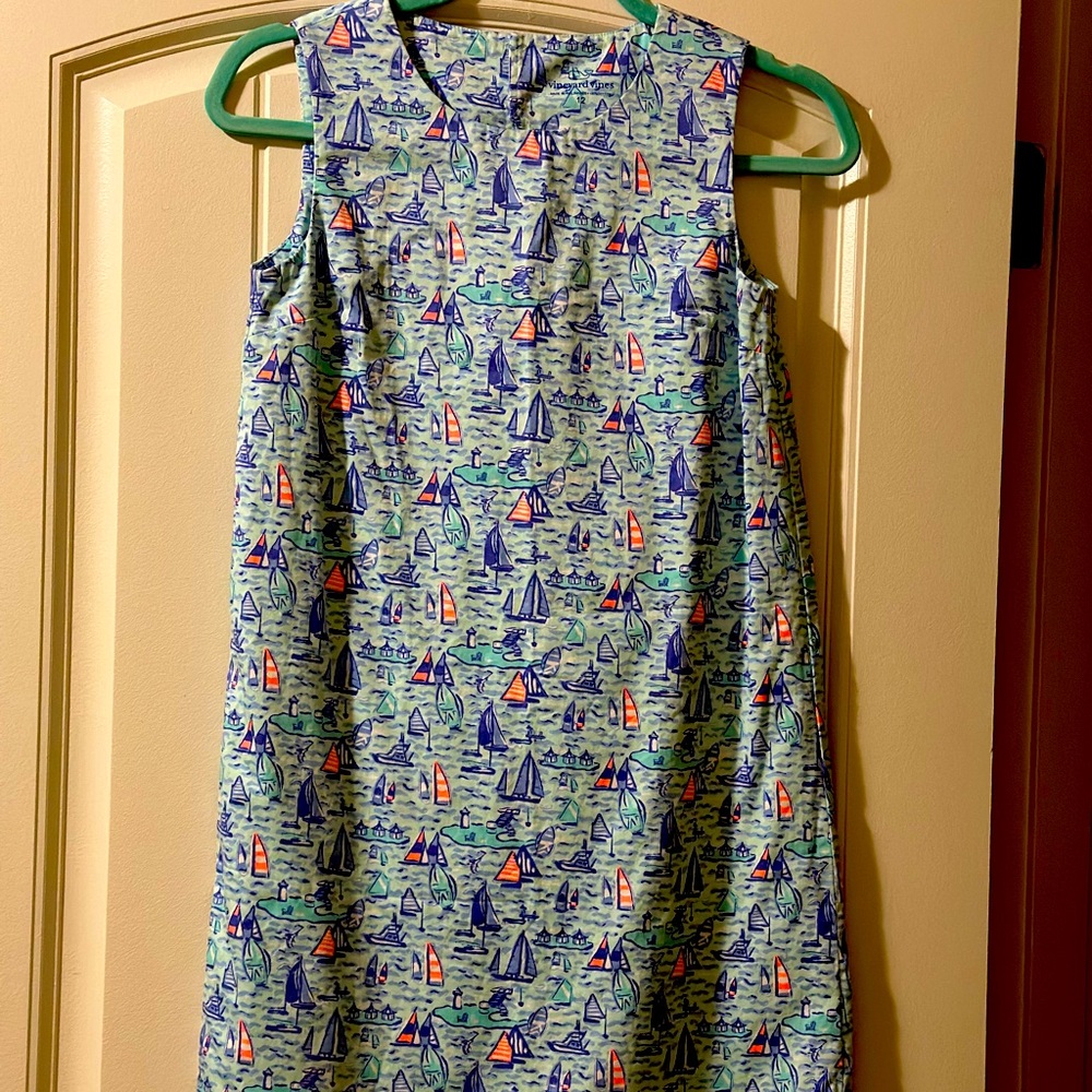 Vineyard Vines sailboat keyhole dress matching size 6
